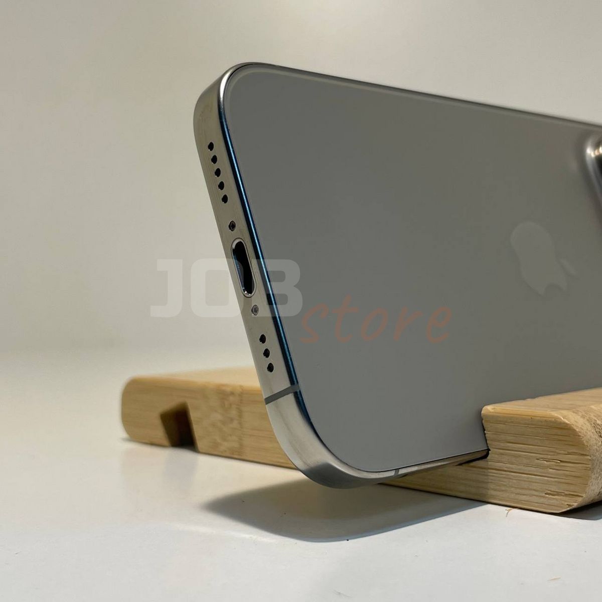 iPhone 16 Pro 256gb Natural Titanium 72938 фото