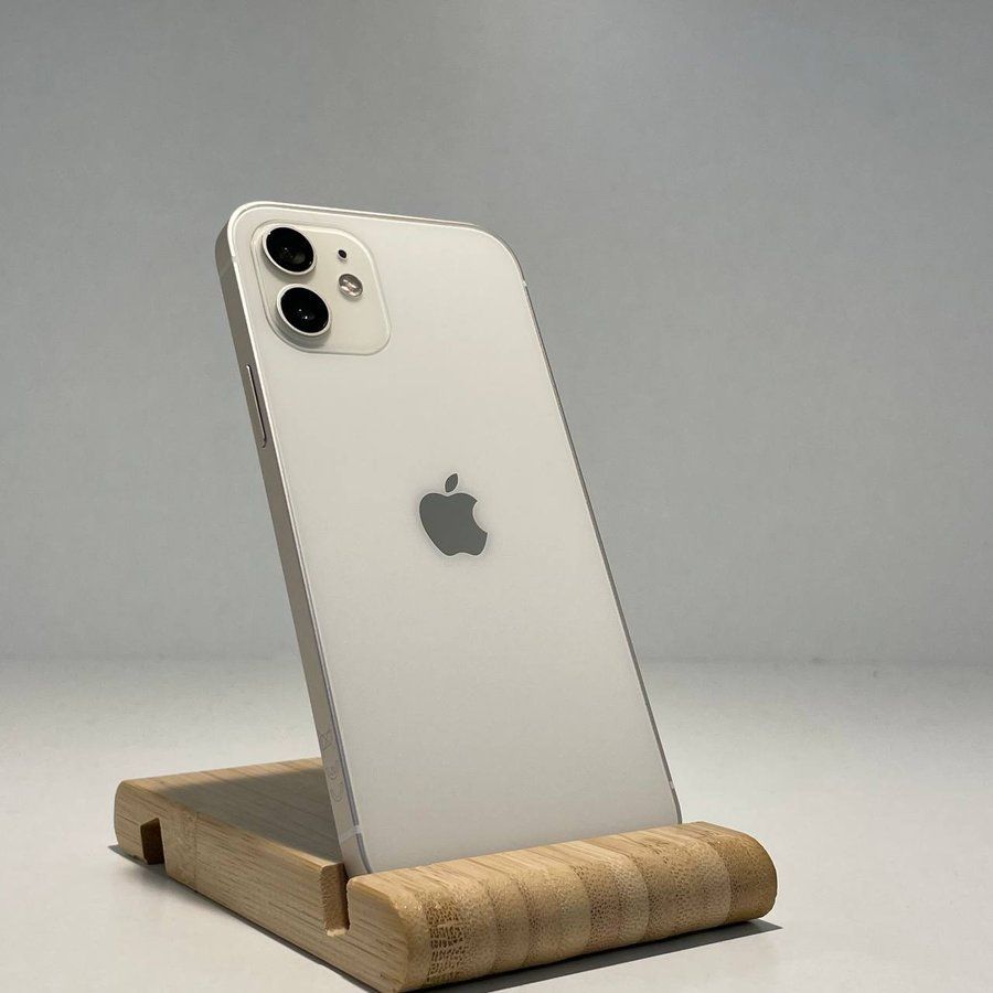 Б/У iPhone 12 128Gb White 9139 фото