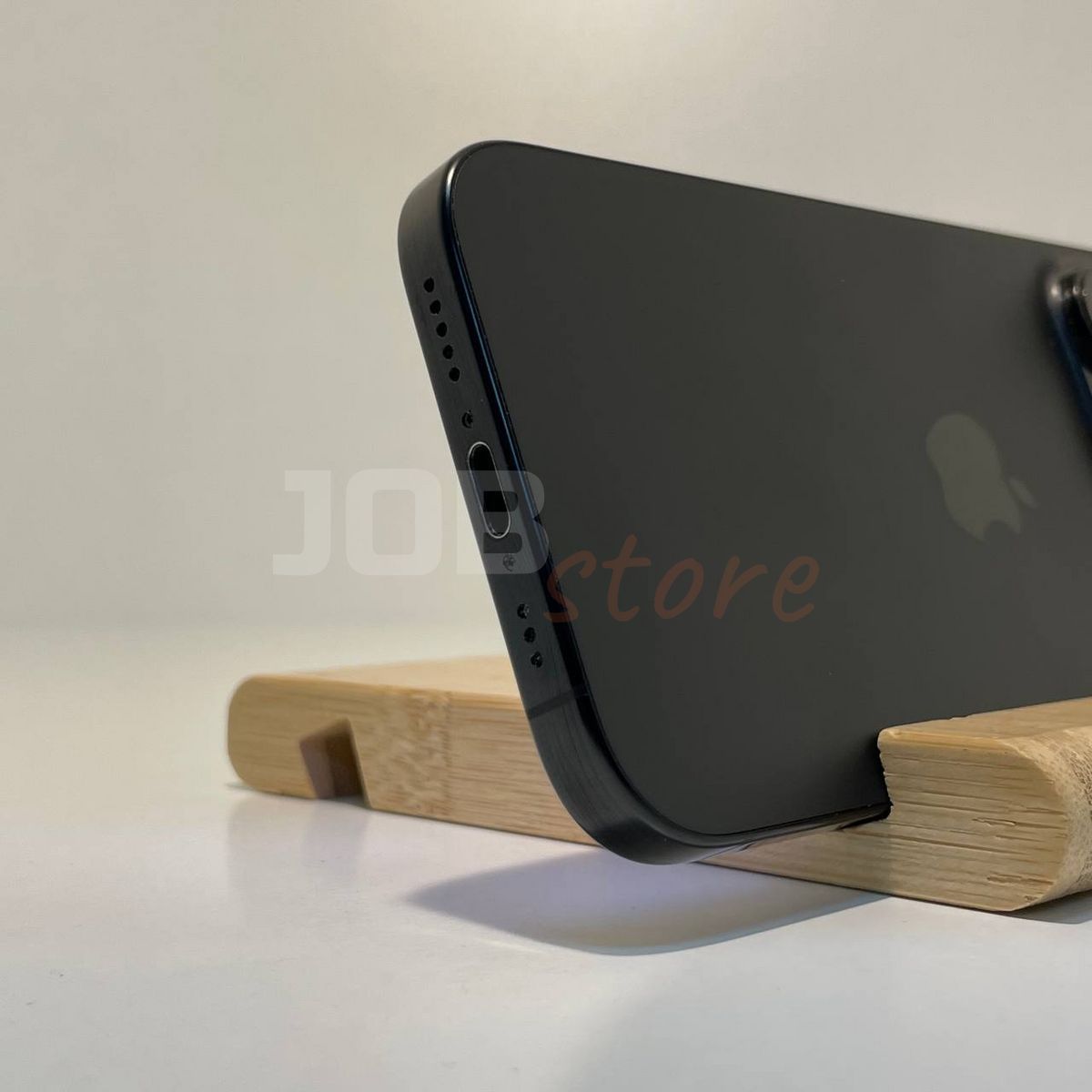 iPhone 16 Pro 128gb Black Titanium 14087 фото