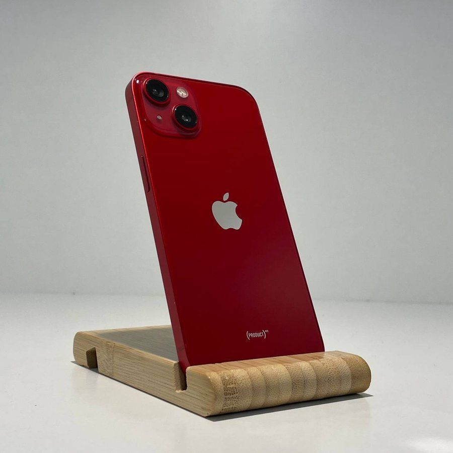 Б/У iPhone 13 256gb Red  09626 фото