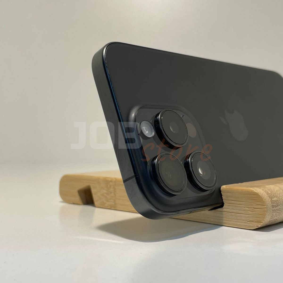 Б/У iPhone 15 Pro 256gb Black Titanium 46634 фото Б/У iPhone 15 Pro 256gb Black Titanium 46634 фото