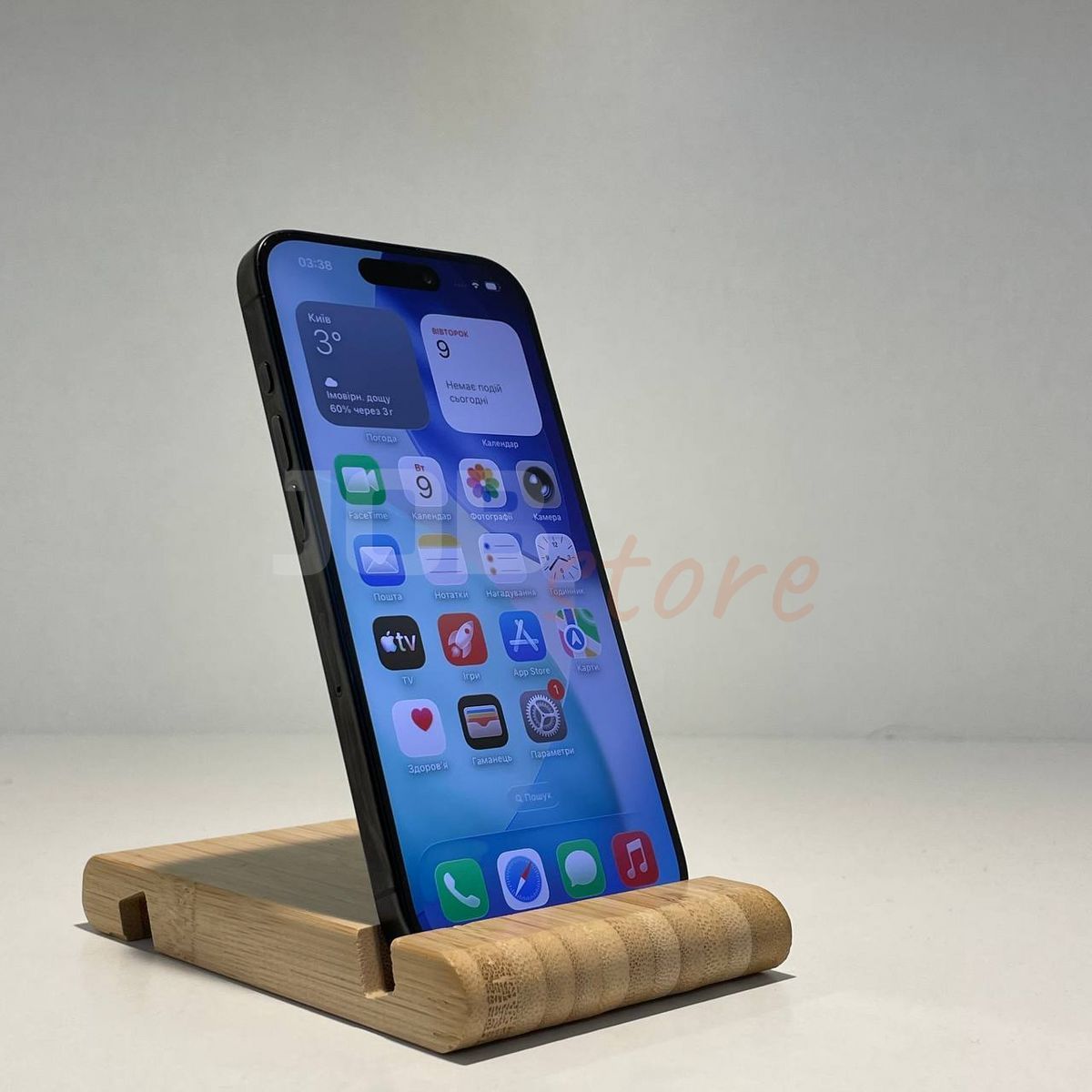 Б/У iPhone 15 Pro 256gb Black Titanium 46634 фото Б/У iPhone 15 Pro 256gb Black Titanium 46634 фото