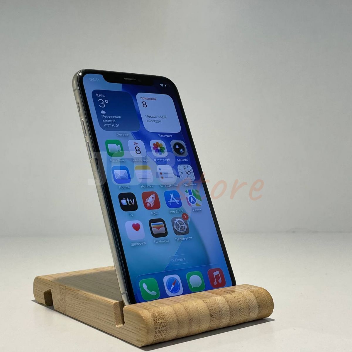 Б/У iPhone 11 Pro 256gb Silver 15049 фото Б/У iPhone 11 Pro 256gb Silver 15049 фото