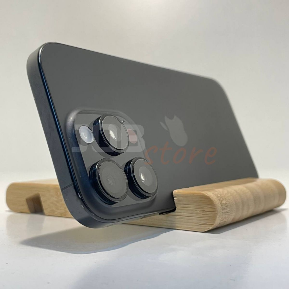 Б/У iPhone 16 Pro 128gb Black Titanium 814087 фото