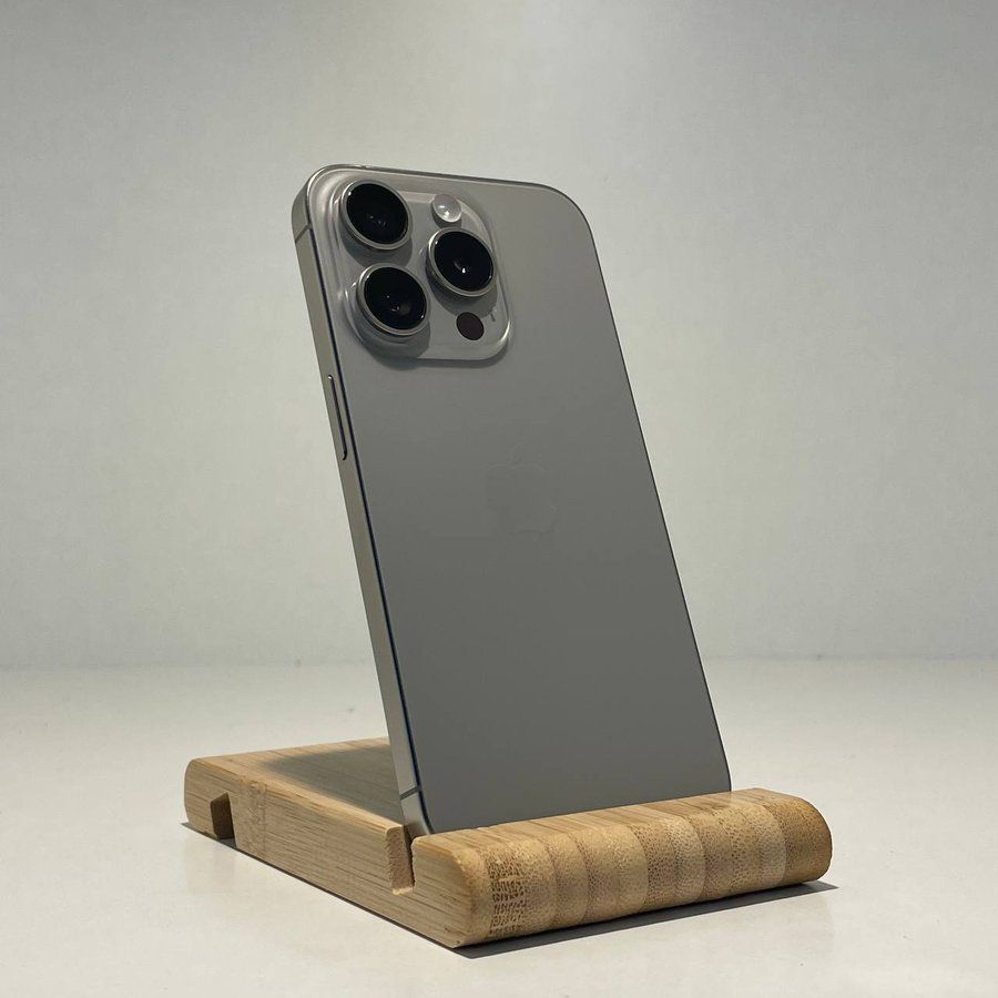 Б/У iPhone 15 Pro 128gb Natural Titanium 31500 фото