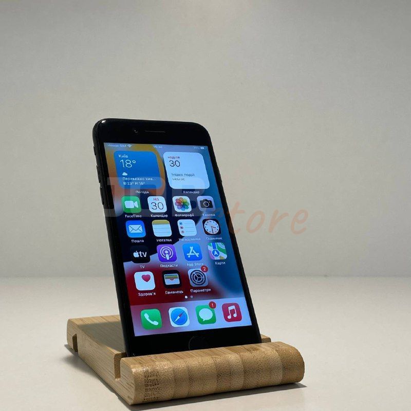 Б/У iPhone 7 256gb Jet Black 13044 фото Б/У iPhone 7 256gb Jet Black 13044 фото