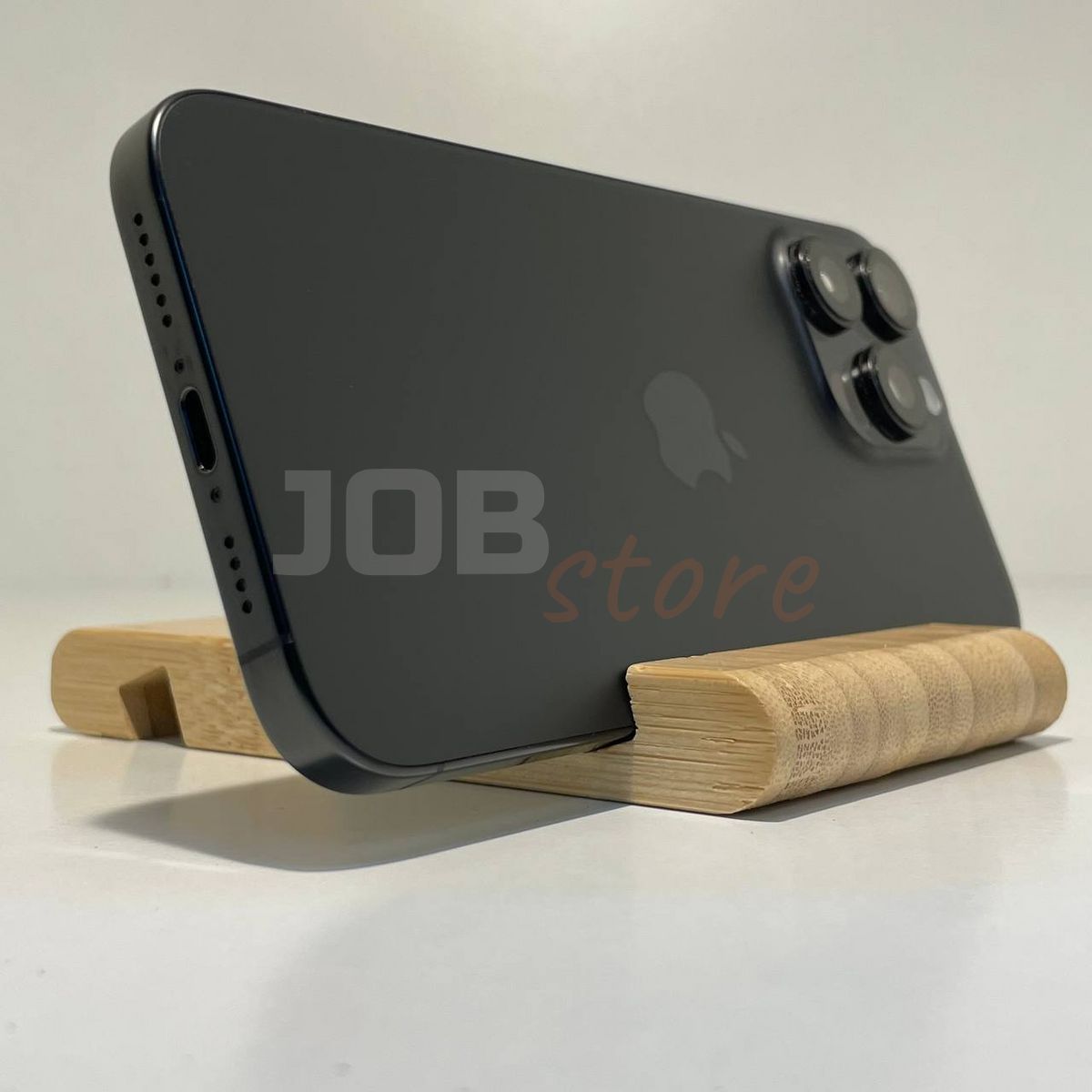 Б/У iPhone 16 Pro Max 256gb Black Titanium 35081 фото