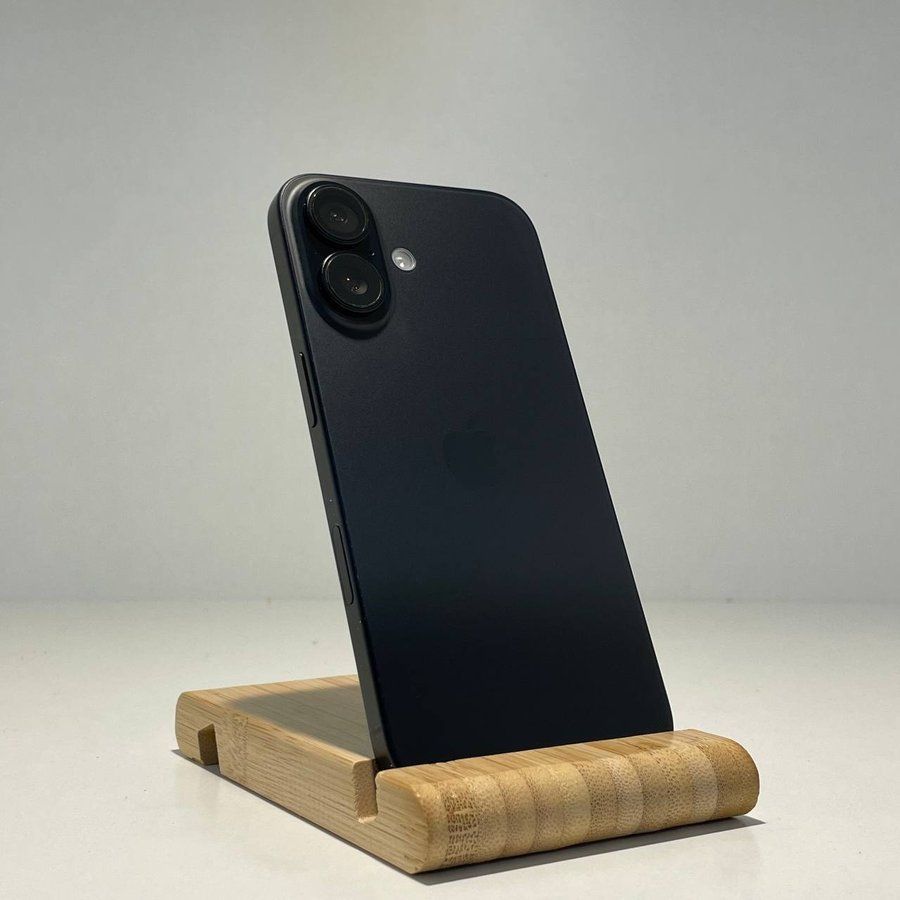 Б/У iPhone 16 128gb Black 20130 фото