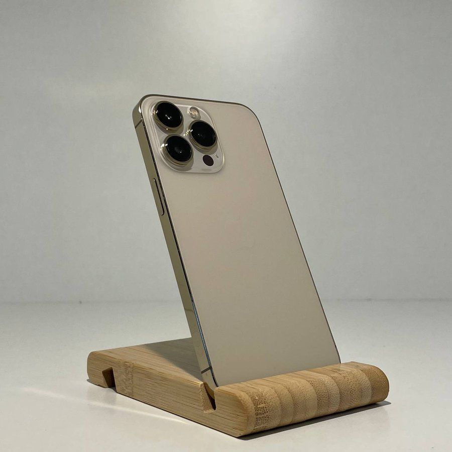 Б/У iPhone 13 Pro 256gb Gold 04165 фото