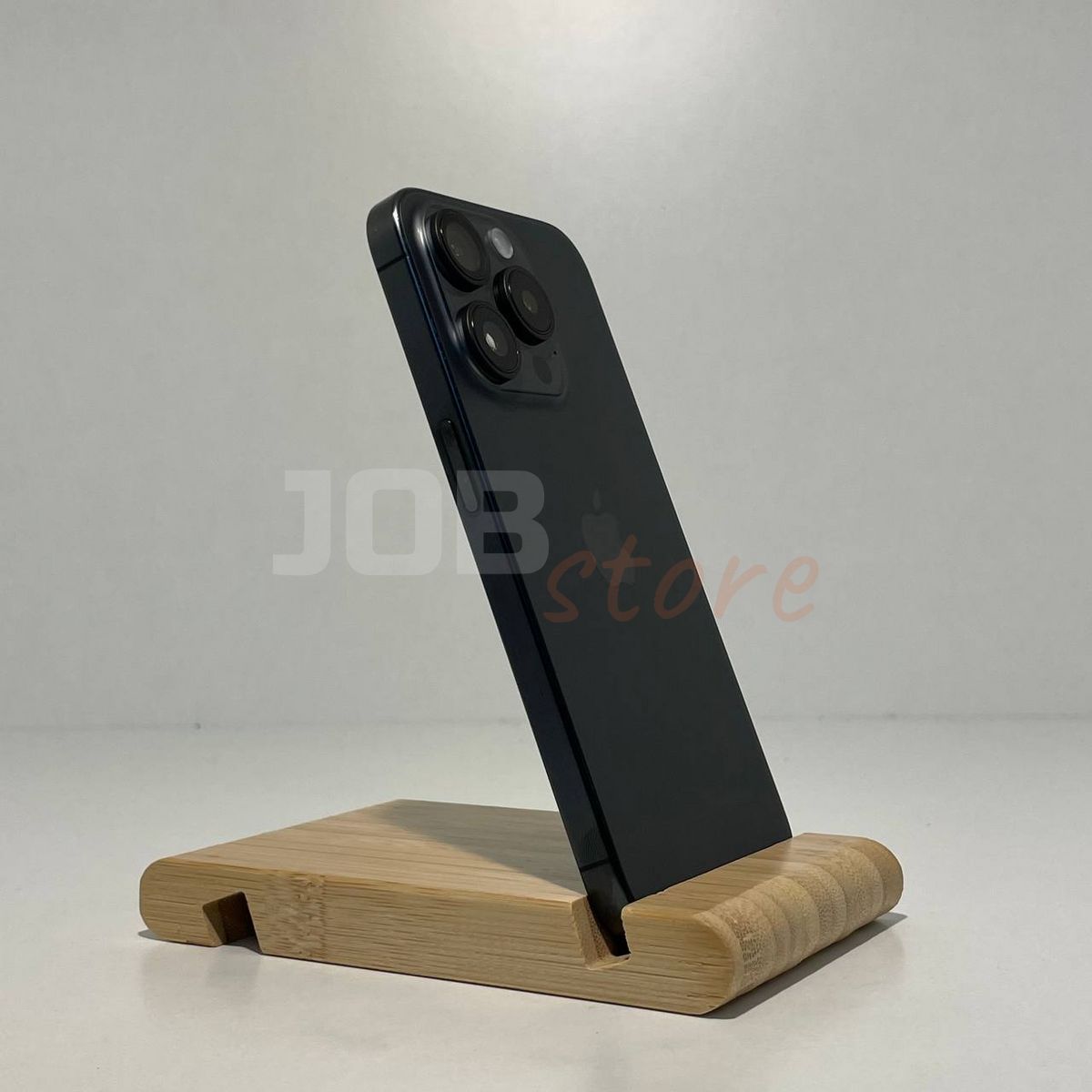 Б/У iPhone 15 Pro 128gb Black Titanium 37626 фото