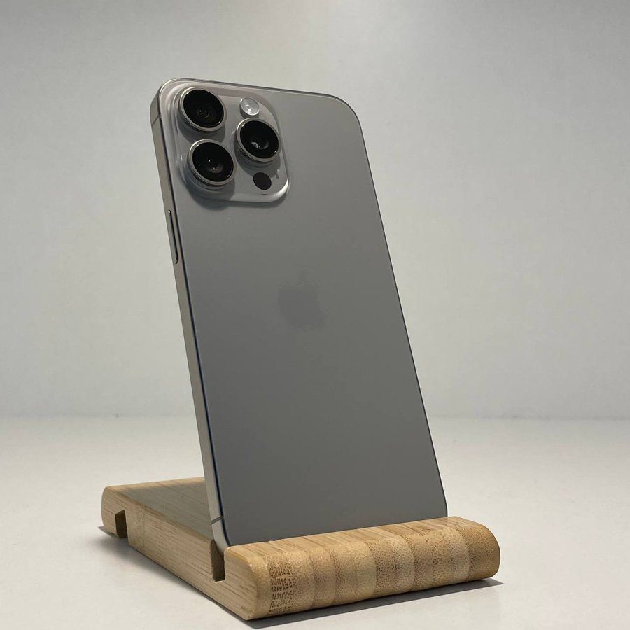 Б/У iPhone 15 Pro Max 256gb Natural Titanium 02965 фото