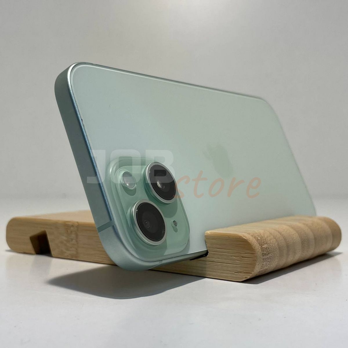 Б/У iPhone 15 128gb Green 15851 фото