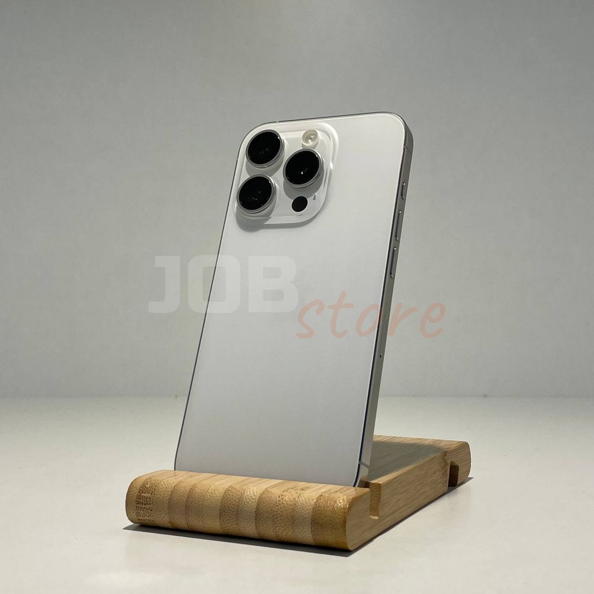 Б/У iPhone 15 Pro 128gb White Titanium 75391 фото