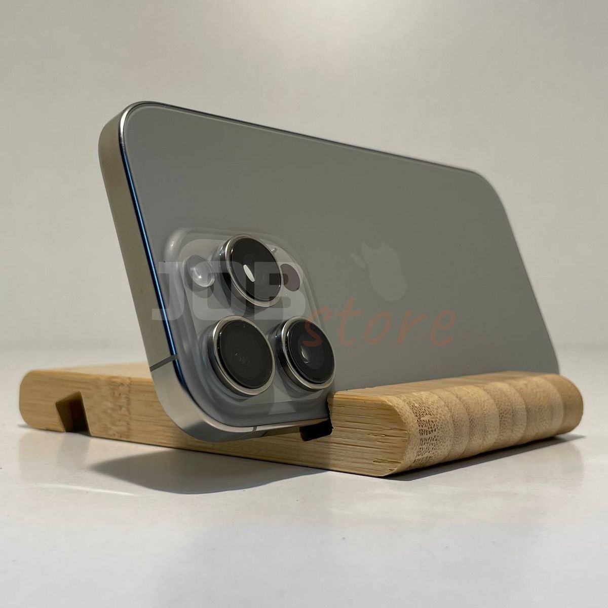 iPhone 16 Pro 512gb Natural Titanium 37786 фото