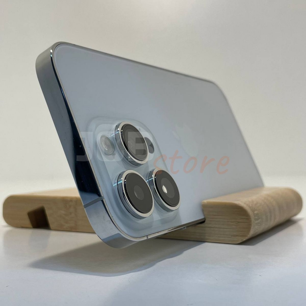 Б/У iPhone 14 Pro 128gb Silver 01337 фото