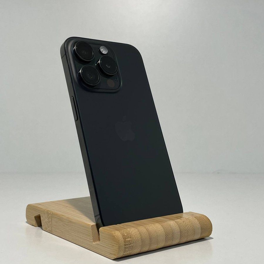 Б/У iPhone 15 Pro 128gb Black Titanium 61612 фото