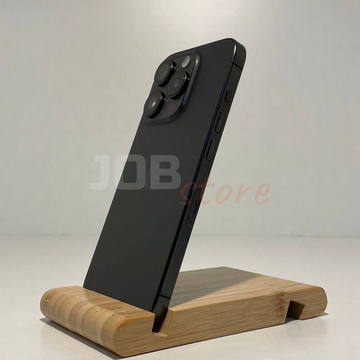 Б/У iPhone 15 Pro 256gb Black Titanium 79626 фото