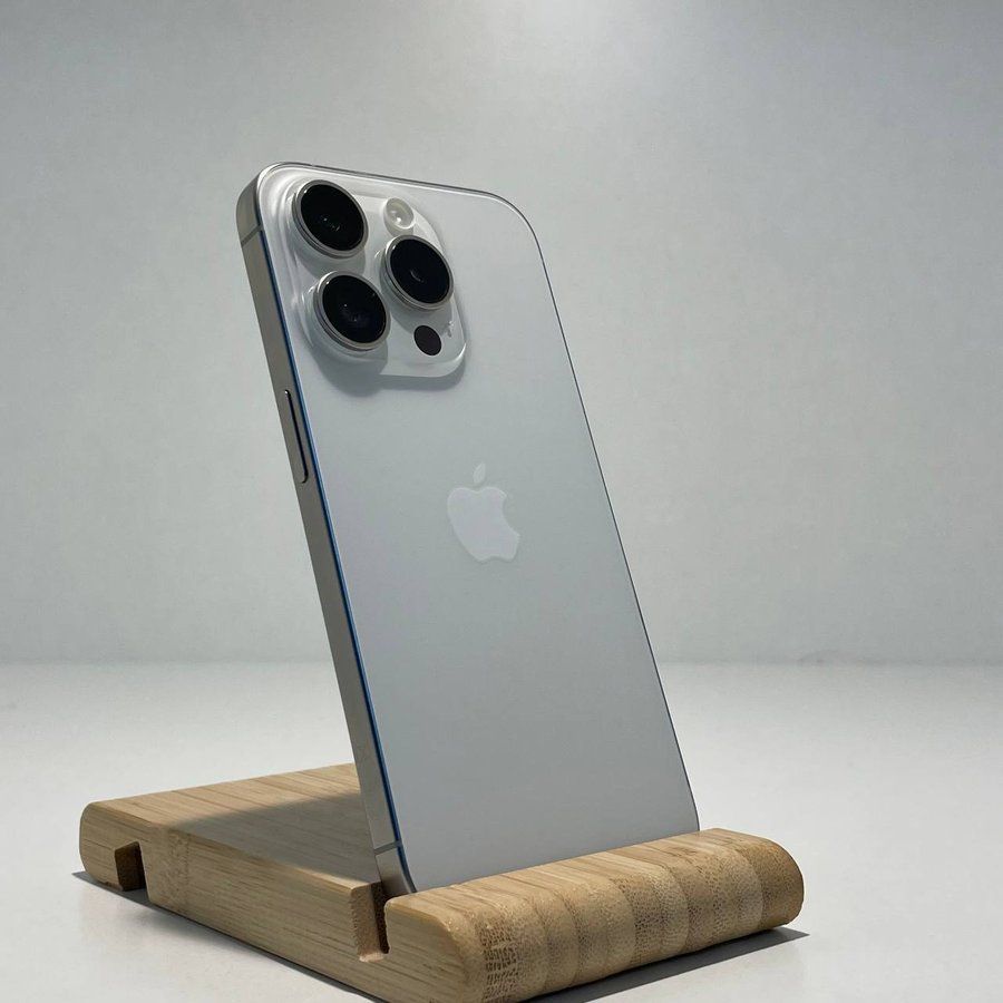 Б/У iPhone 15 Pro 128gb White Titanium 62050 фото