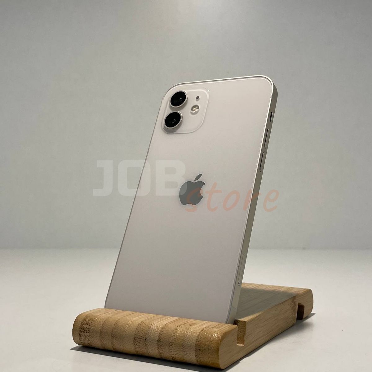 Б/У iPhone 12 128Gb White 00544 фото