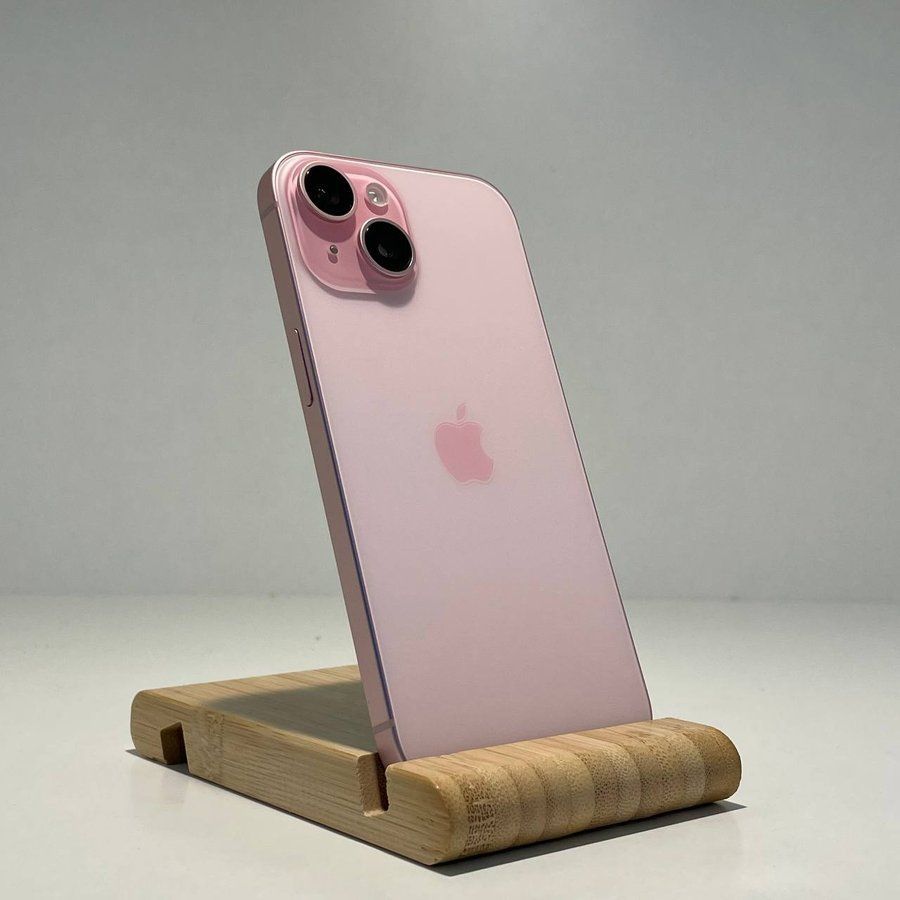 Б/У iPhone 15 128gb Pink 93786 фото