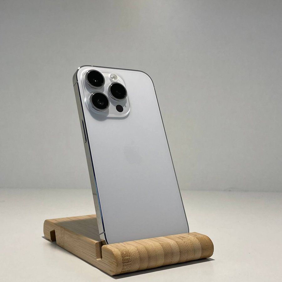 Б/У iPhone 14 Pro 256gb Silver 11235 фото