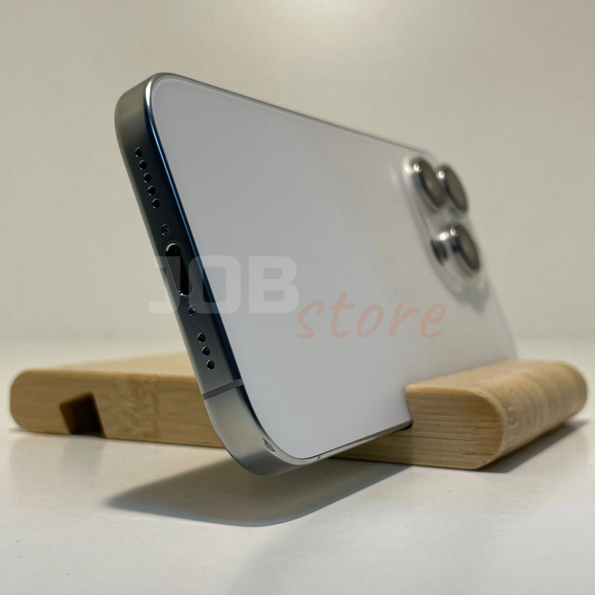 iPhone 16 Pro 256gb White Titanium 00731 фото
