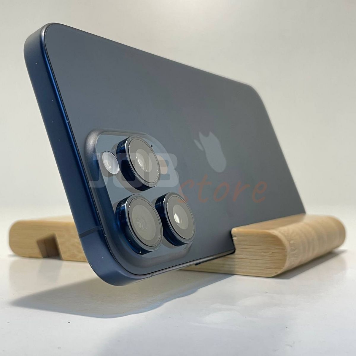 Б/У iPhone 15 Pro Max 256gb Blue Titanium 42836  фото