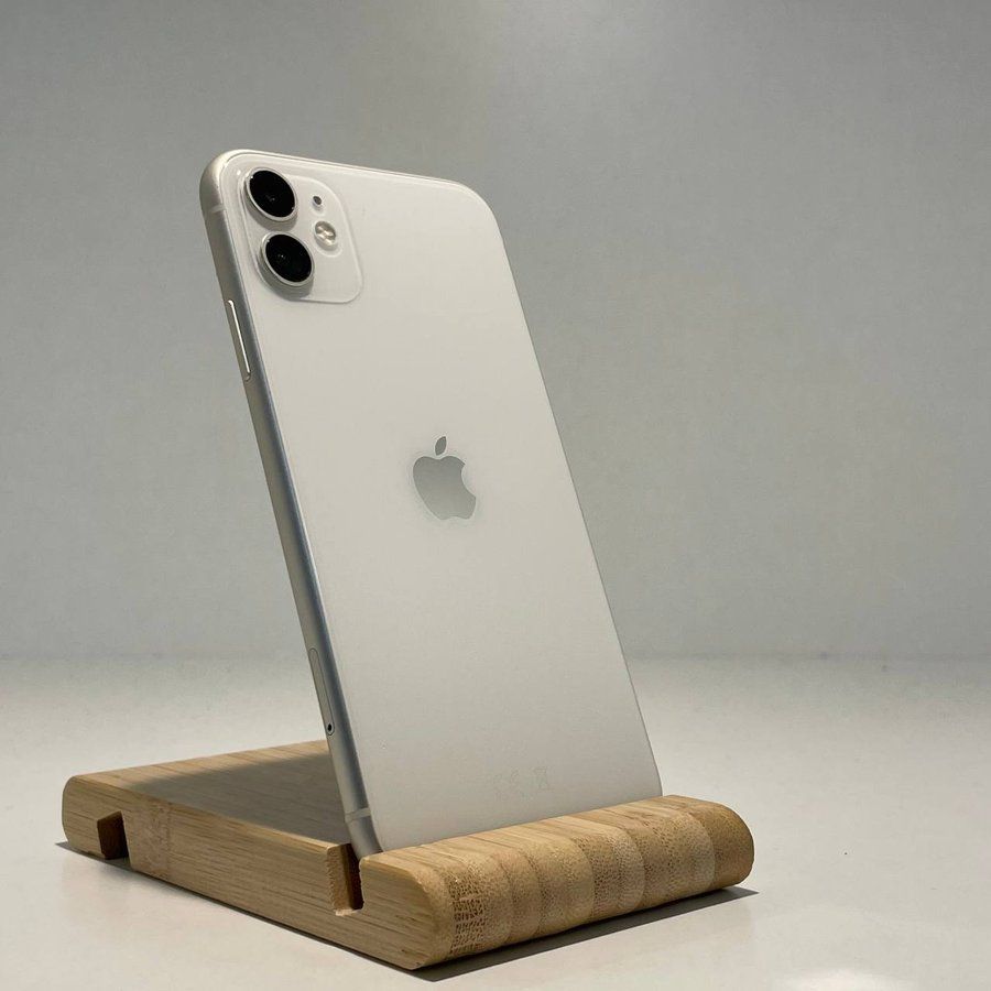 Б/У iPhone 11 128gb White 57001 фото